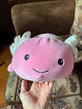 NWT Pink Axolotl Huggable Plush Stuffed Animal